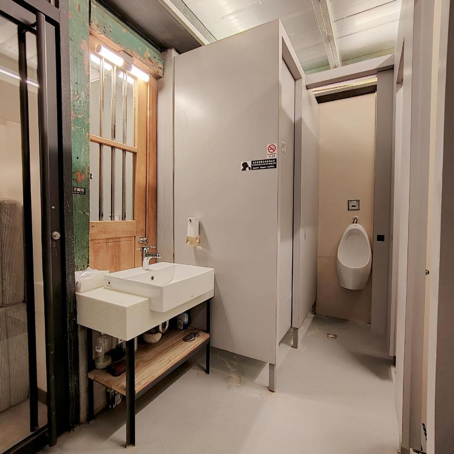Jerry'S Mazehut Hostel Ταϊνάν Εξωτερικό φωτογραφία